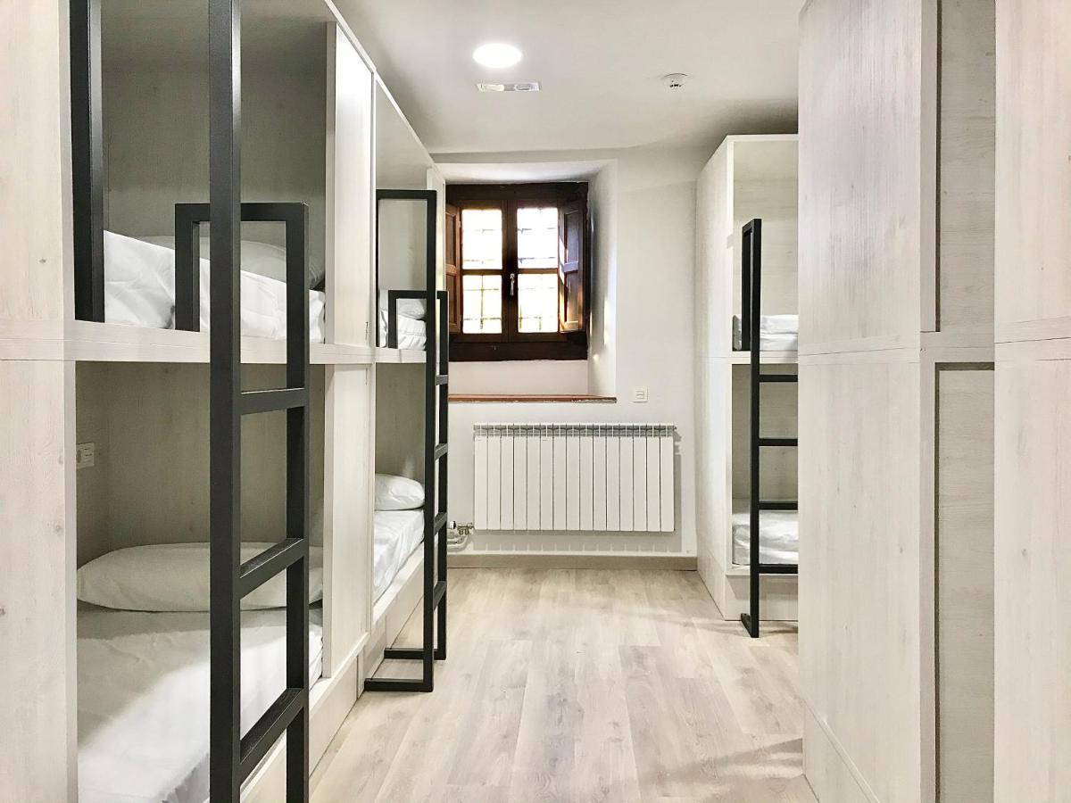 Quartier Leon Hostel Jabalquinto Eksteriør billede