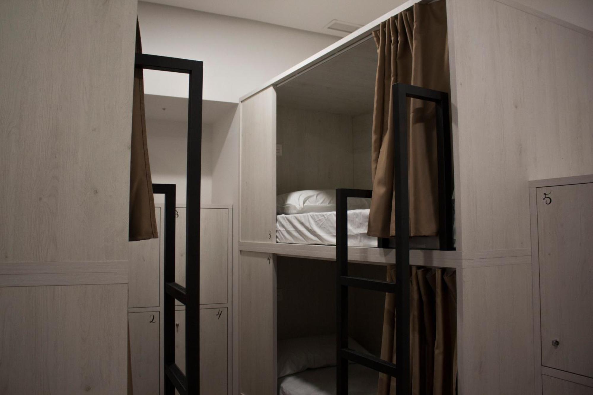 Quartier Leon Hostel Jabalquinto Eksteriør billede