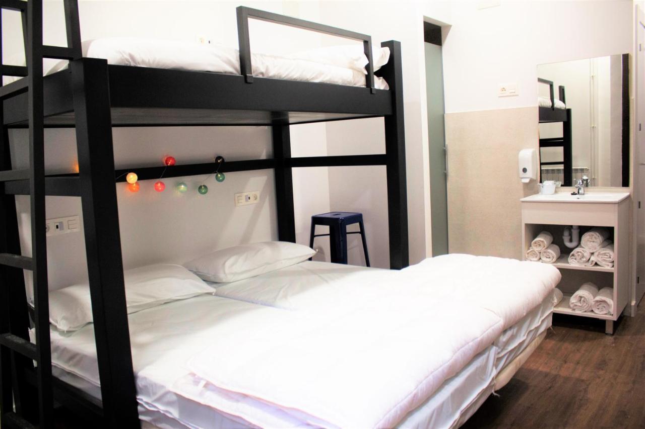 Quartier Leon Hostel Jabalquinto Eksteriør billede