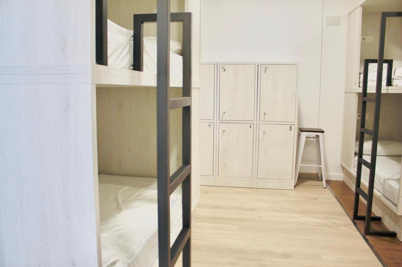 Quartier Leon Hostel Jabalquinto Eksteriør billede
